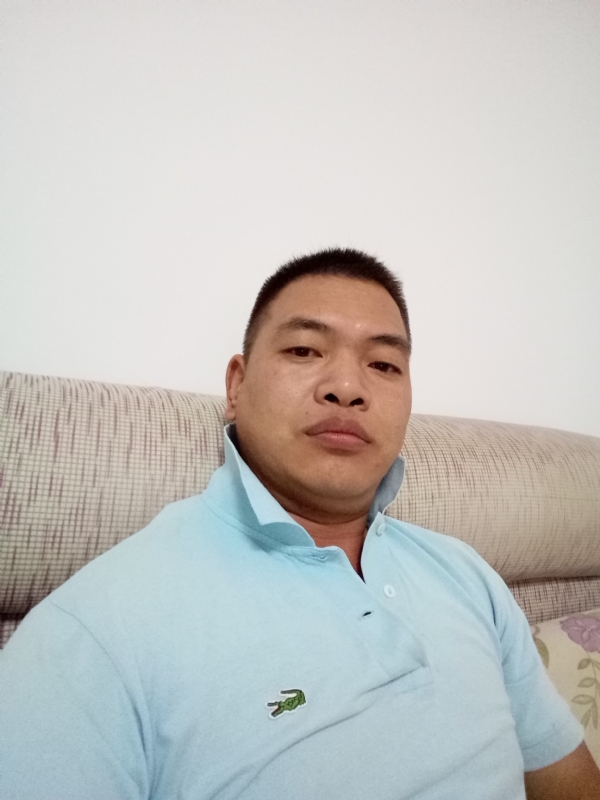 叶子的第一张照片--福建婚介网