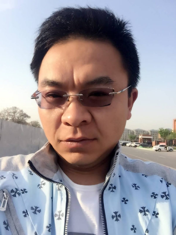 执着的等待的第一张照片--福建婚介网