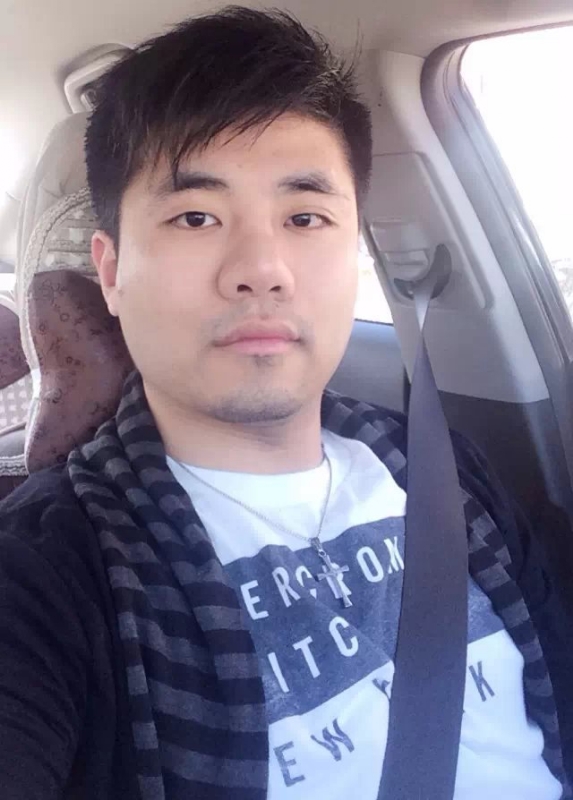 侯爵的第二张照片--福建婚介网