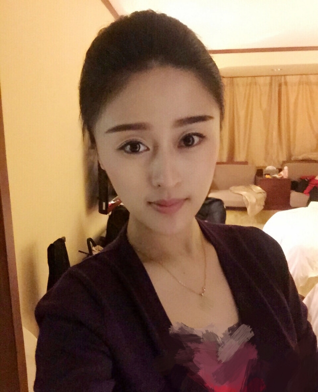 挣扎的第一张照片--福建婚介网