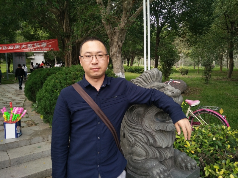 逍遥龙龙的第一张照片--福建婚介网