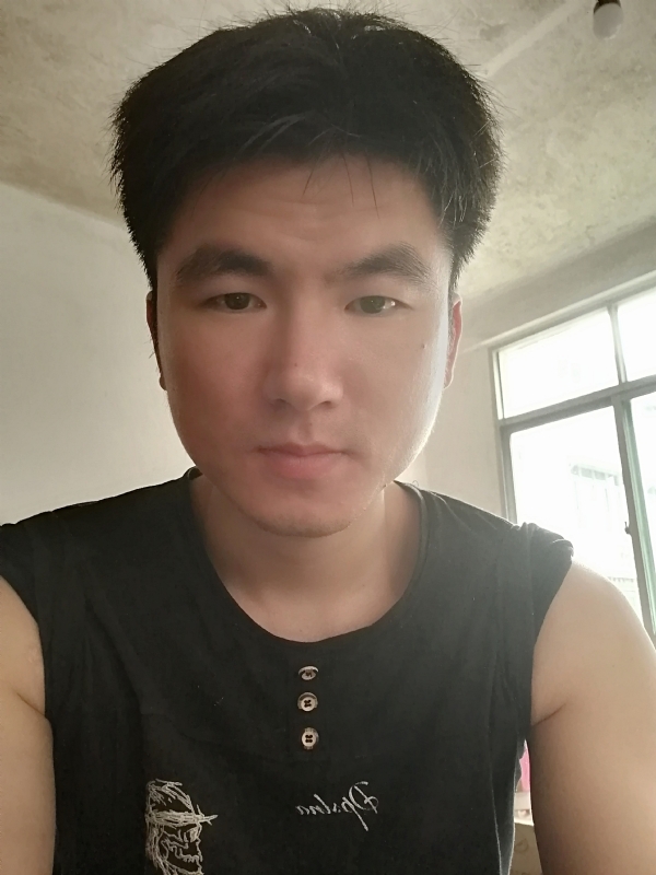 何必呢的第一张照片--福建婚介网