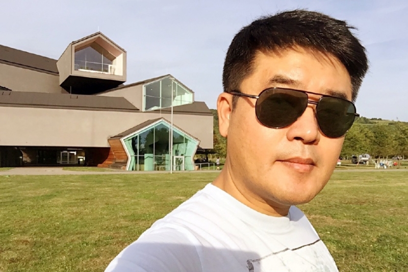 笑对人生的第一张照片--福建婚介网