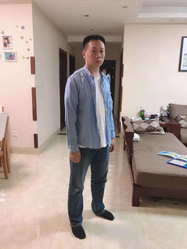 以勒的第一张照片--福建婚介网