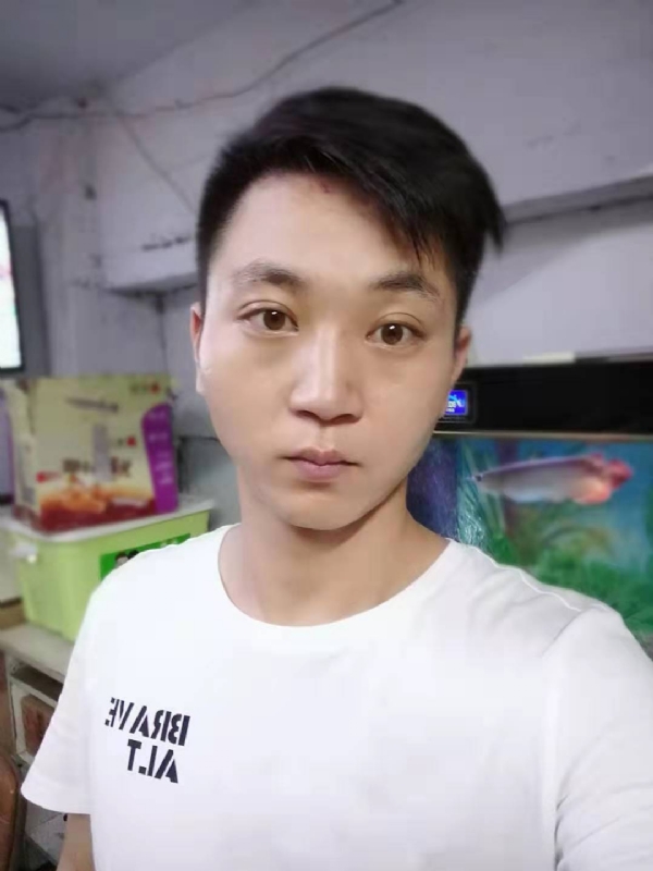 七秒记忆的第一张照片--福建婚介网
