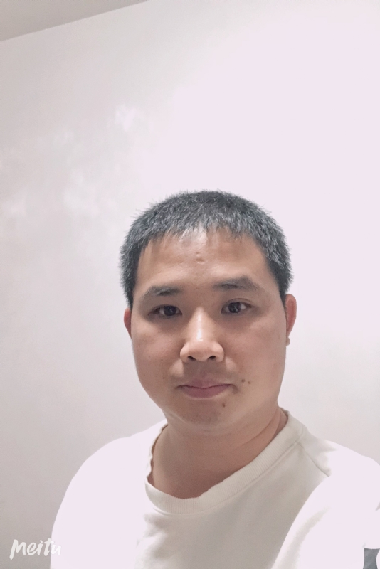 小梁的第一张照片--福建婚介网