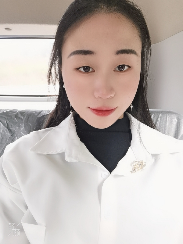 丽丽的第三张照片--福建婚介网