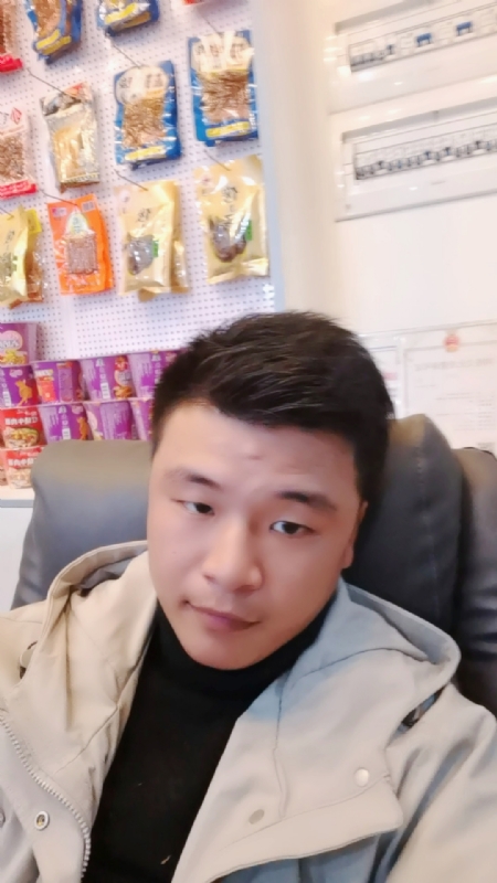 小宇的第一张照片--福建婚介网