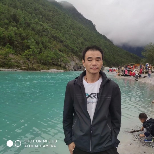 流星的第一张照片--福建婚介网