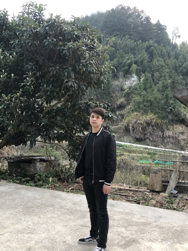 随遇而安的第一张照片--福建婚介网