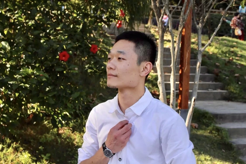 落落大方的第一张照片--福建婚介网