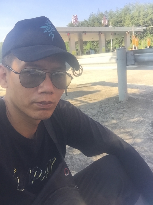 为你再疯一次的第一张照片--福建婚介网