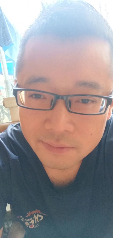 雅痞的第二张照片--福建婚介网