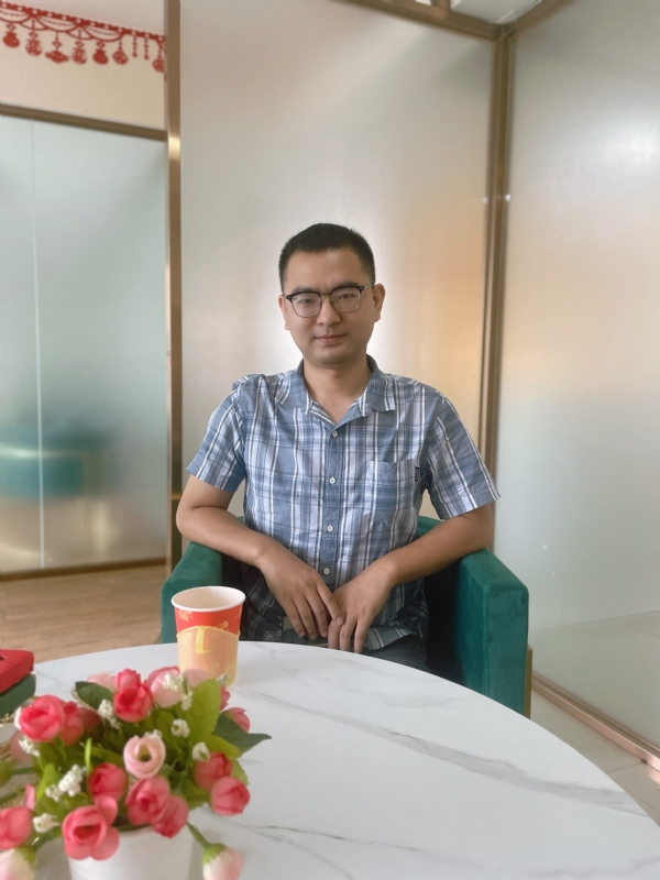 微尘的第二张照片--福建婚介网