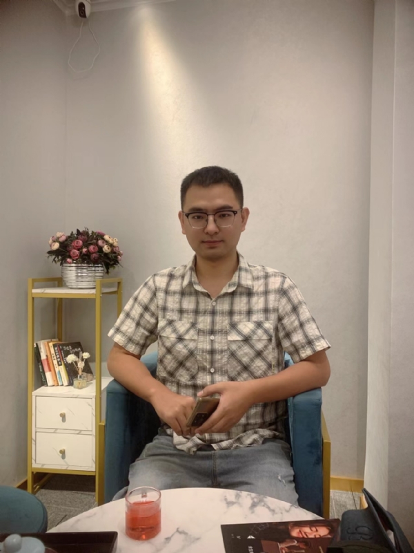 微尘的第五张照片--福建婚介网