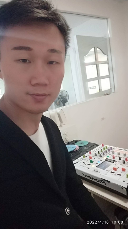 林锋的第四张照片--福建婚介网