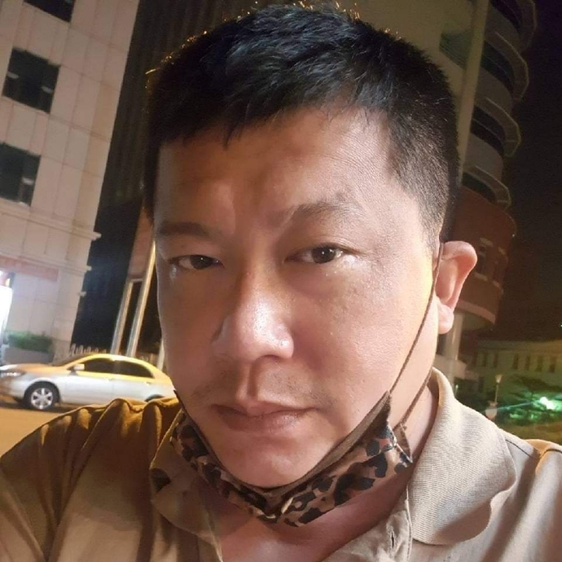 雨果先生的第三张照片--福建婚介网