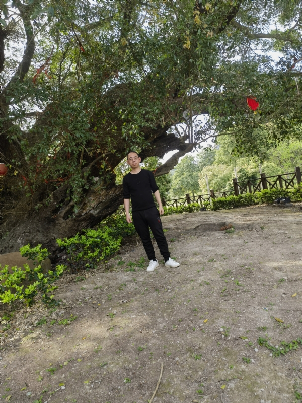 师傅被妖怪吃了的第一张照片--福建婚介网