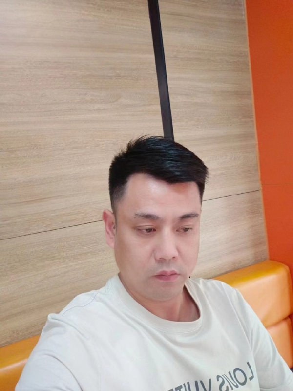 不知道的第三张照片--福建婚介网