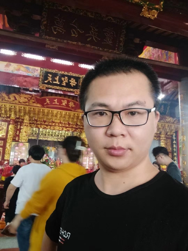 天哥的第二张照片--福建婚介网