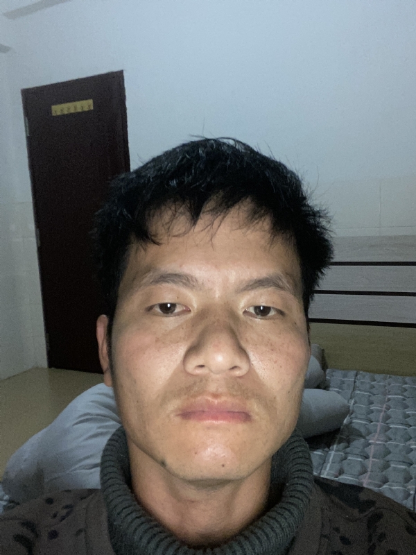 开心的第三张照片--福建婚介网