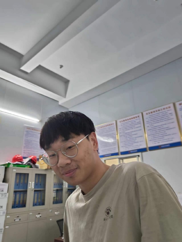 牛子弟的第一张照片--福建婚介网