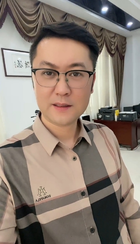 勤勉的第一张照片--福建婚介网