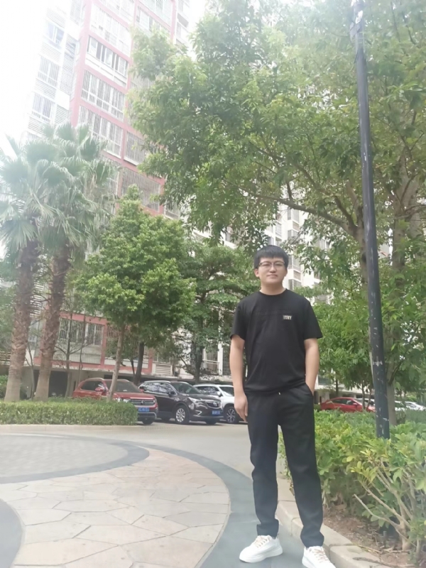 等闲的第四张照片--福建婚介网
