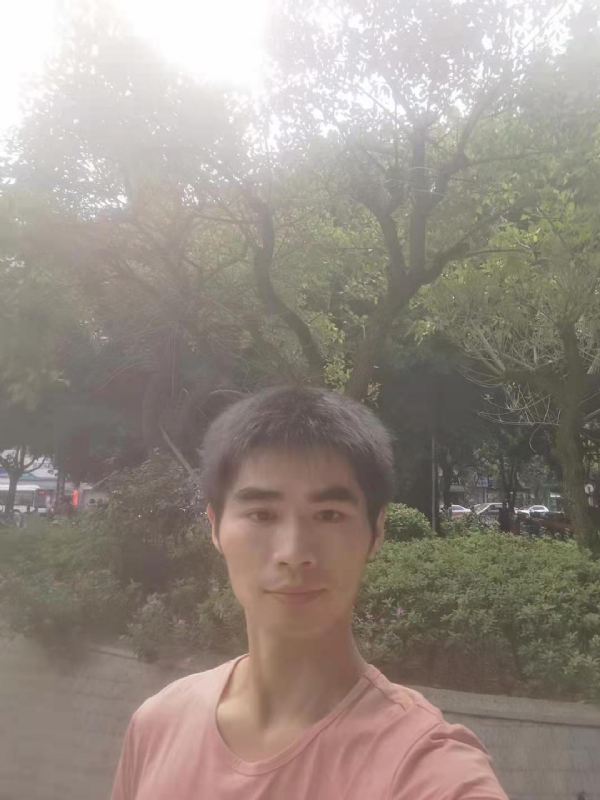 一天天的第一张照片--福建婚介网