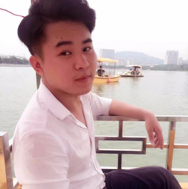 暗许的第一张照片--福建婚介网