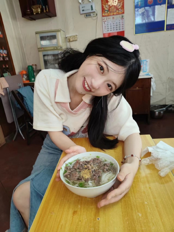 甜果的第二张照片--福建婚介网
