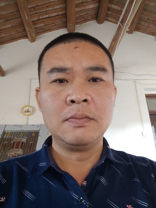 破碎的第一张照片--福建婚介网