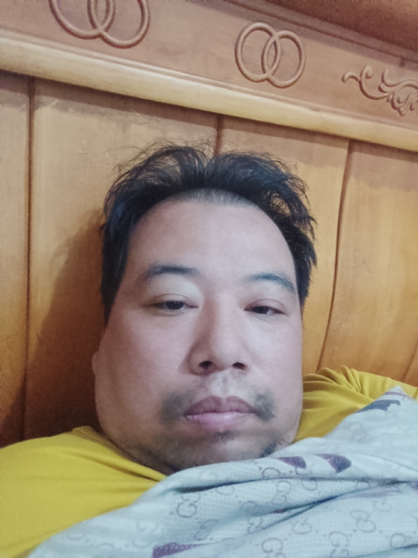 好好男人的第一张照片--福建婚介网
