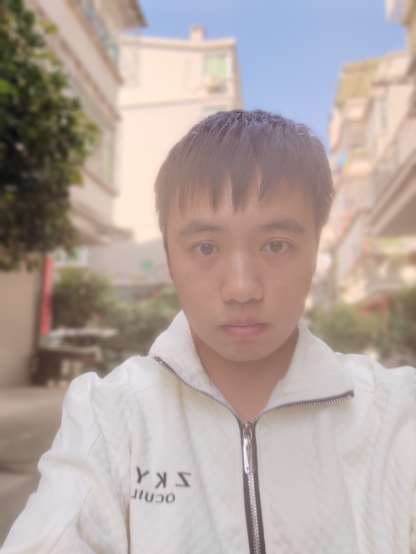 温柔的第一张照片--福建婚介网