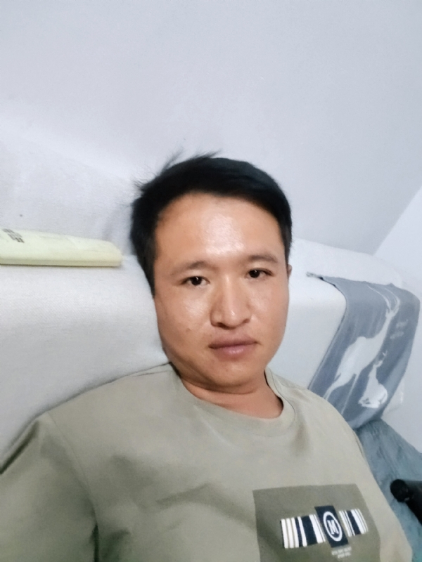 陌生人的第三张照片--福建婚介网
