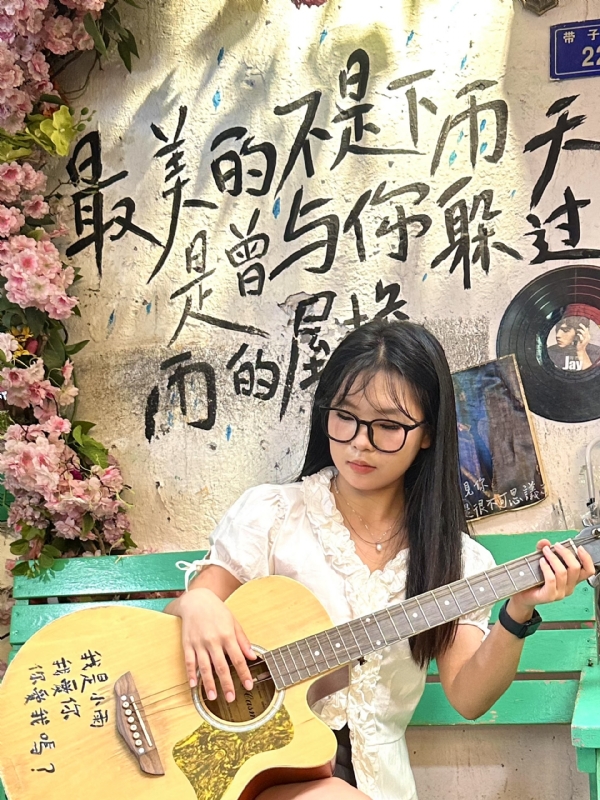 魔仙的第一张照片--福建婚介网