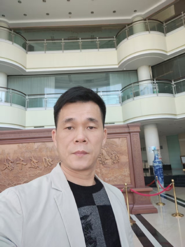 不忘初心的第二张照片--福建婚介网